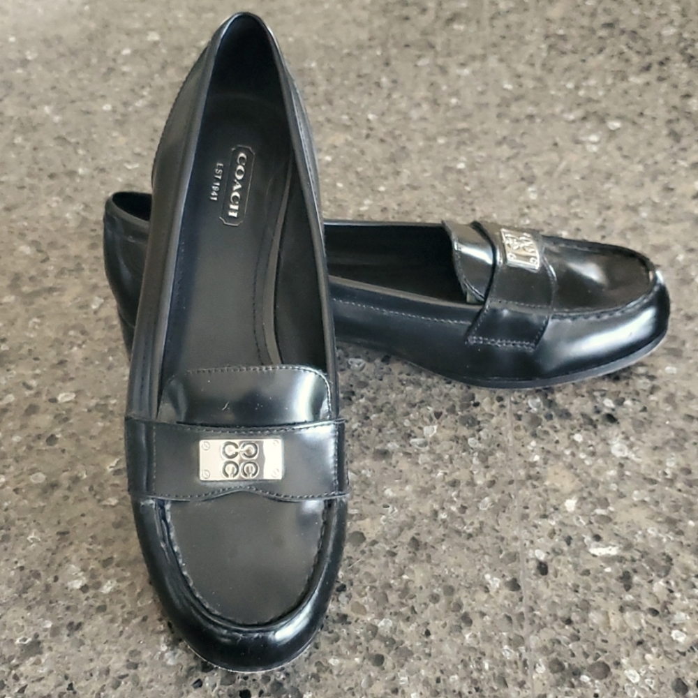 Coach womens black shoes sz 7.5